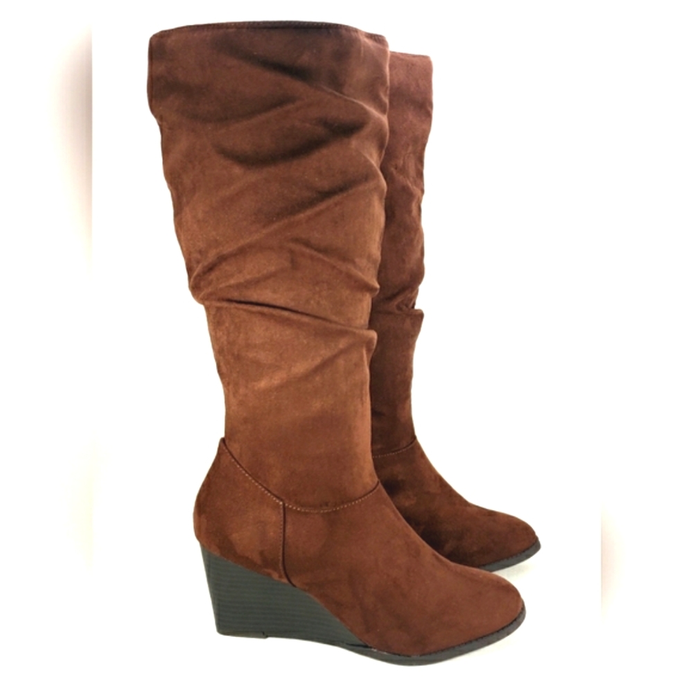 a.n.a. NEW!! Bianca Brown, Pull On, Slouch, Wedge, Boots. Women's Size 6M